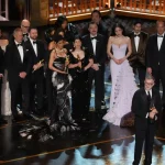 La película dirigida por Paul Thomas Anderson, Una batalla tras otra (One Battle After Another), se consolidó como la gran protagonista al obtener seis estatuillas, incluyendo el codiciado premio a la Mejor Película.