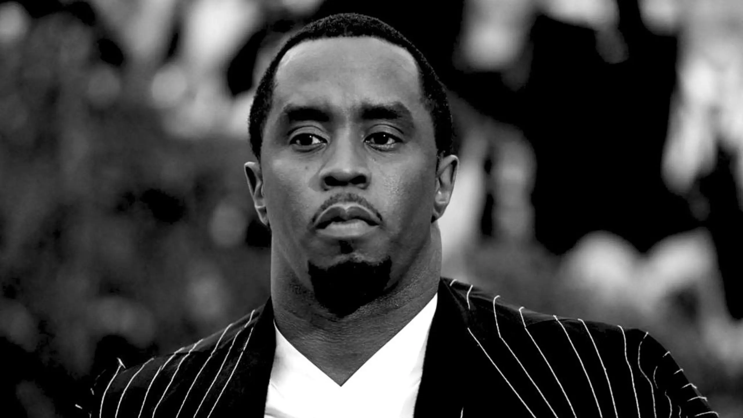 El productor y magnate musical Sean "Diddy" Combs se vio envuelto en un altercado físico con otro recluso, situación que derivó en su traslado inmediato a una celda de aislamiento solitario.