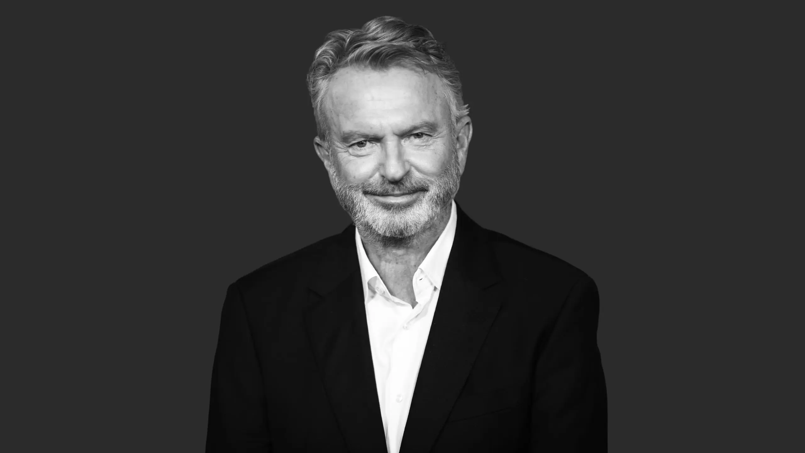 El versátil actor británico-neozelandés Sam Neill, el querido paleontólogo Dr. Alan Grant en la franquicia cinematográfica de Jurassic Park, falleció este lunes 13 de julio en Sídney, Australia, a los 78 años de edad.